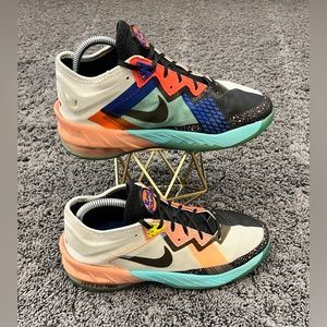 Nike Kids Multicolor Athletic Shoes